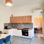 Romantica Lemon Apartment In San Giovanni