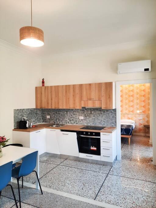 Romantica Lemon In San Giovanni Apartment Rom